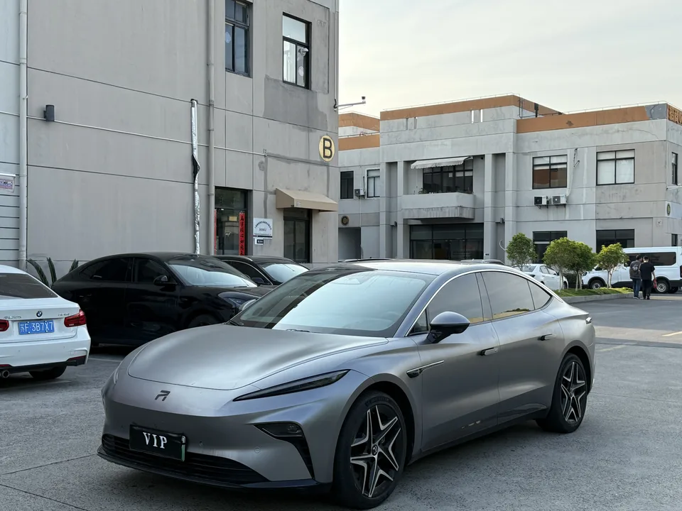 Rising Auto Feifan F7 2023