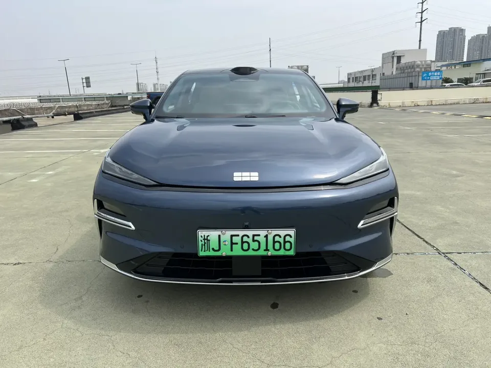 Geely Galaxy Star 8 PHEV 2025