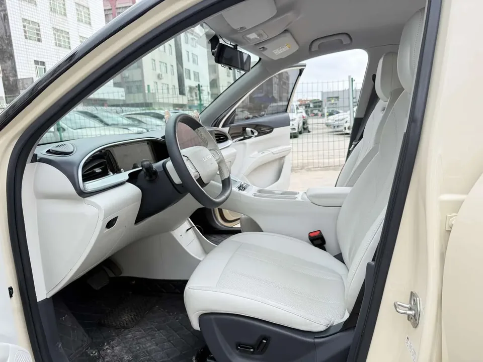 Geely Star Wish Star Wish 2025 UP 410km Exploration Edition 2025 — миниатюра 5