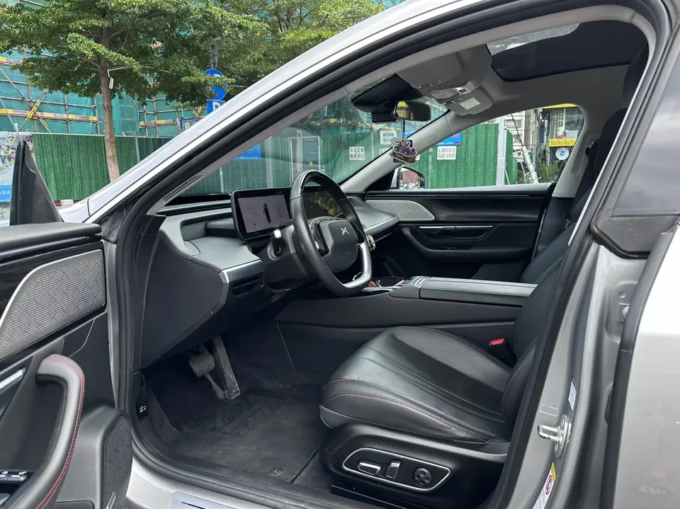 XPeng P7 586E 2023 — миниатюра 3