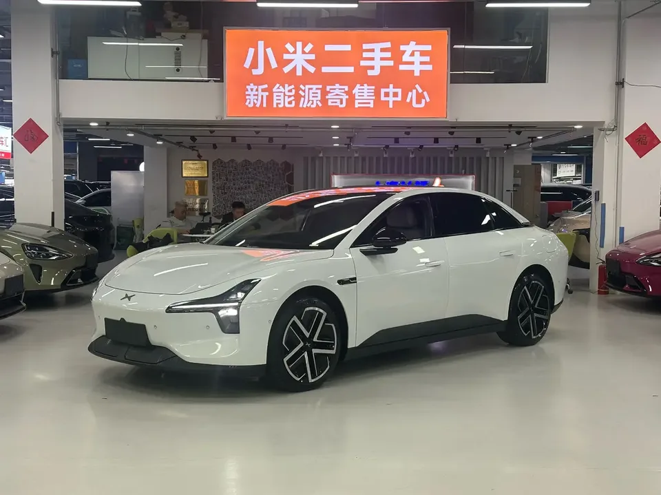 XPeng Xiaopeng MONA M03 2025