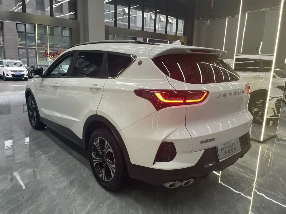 Jetour Jietu X70S Jietu X70S 2022 1.5T DCT Vitality Edition 2022 — thumbnail 5
