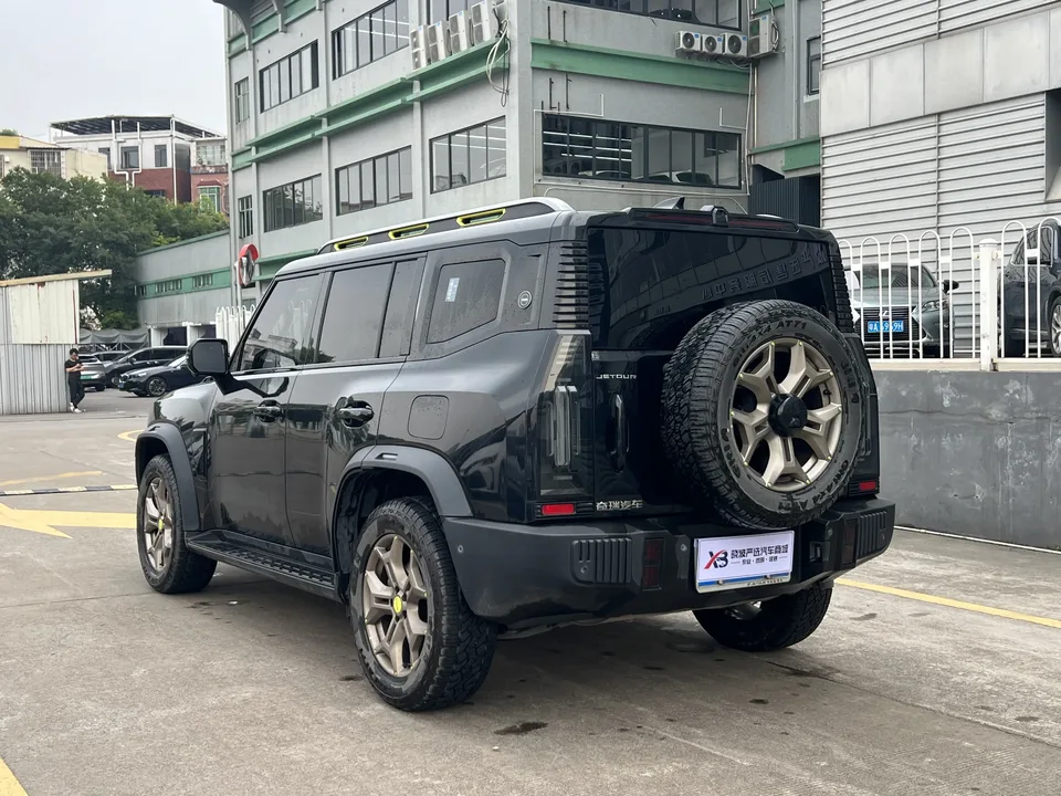 Jetour Jet Traveler 2.0TD 4WD Conquer PRO 2023 — миниатюра 2