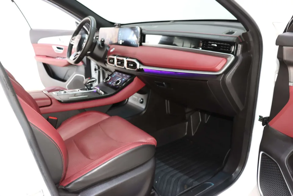 Jetour Jietu X70 PLUS 1.6T DCT Pro 7-seater 2022 — миниатюра 3