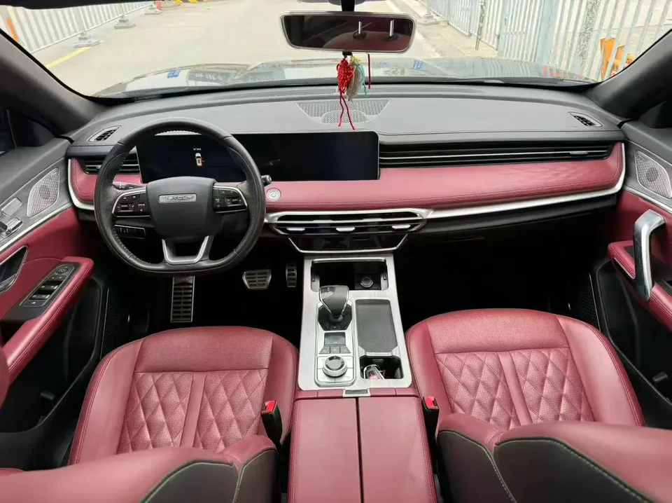 Jetour Jietu X70 PLUS Champion Edition 1.5T DCT Champion MAX 7 Seaters 2024 — миниатюра 4