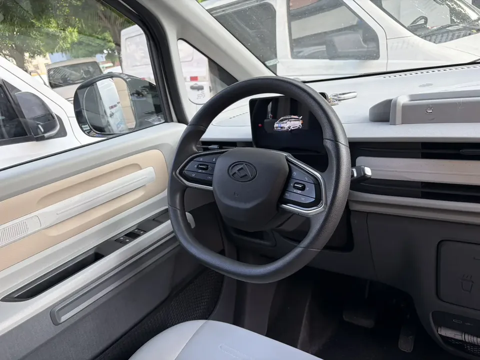 Datong Dana V1 Dana V1 2023 Short-axle low-top 42kWh 2023 — thumbnail 5