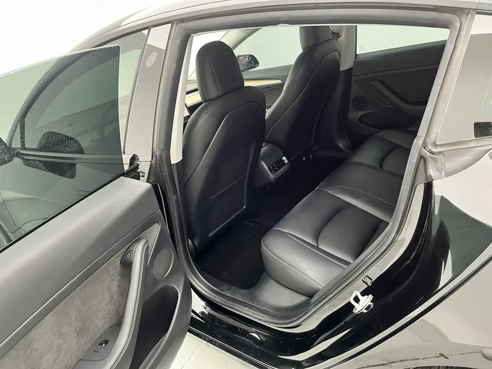 Tesla Model 3 Model 3 2022 Rear-wheel drive 2022 — thumbnail 4