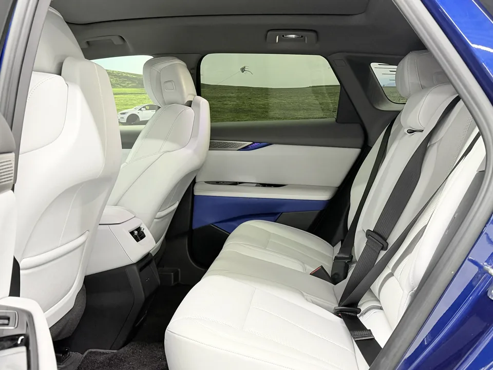 Cadillac IQ Aoge Standard Endurance Edition 2024 — миниатюра 4