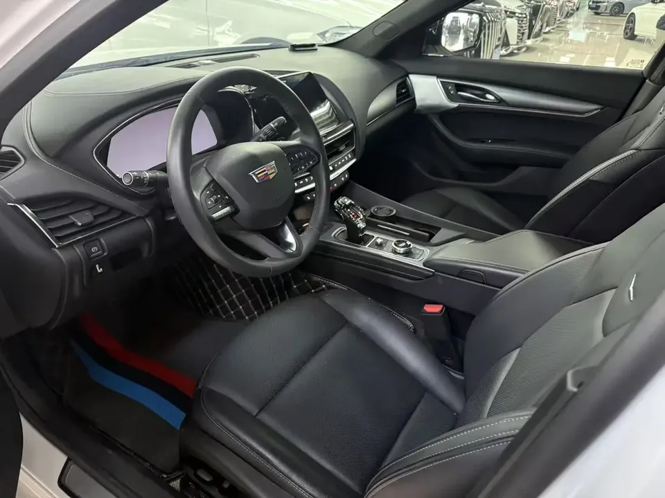 Cadillac CT5 28T Luxury Standard Edition 2023 — миниатюра 3