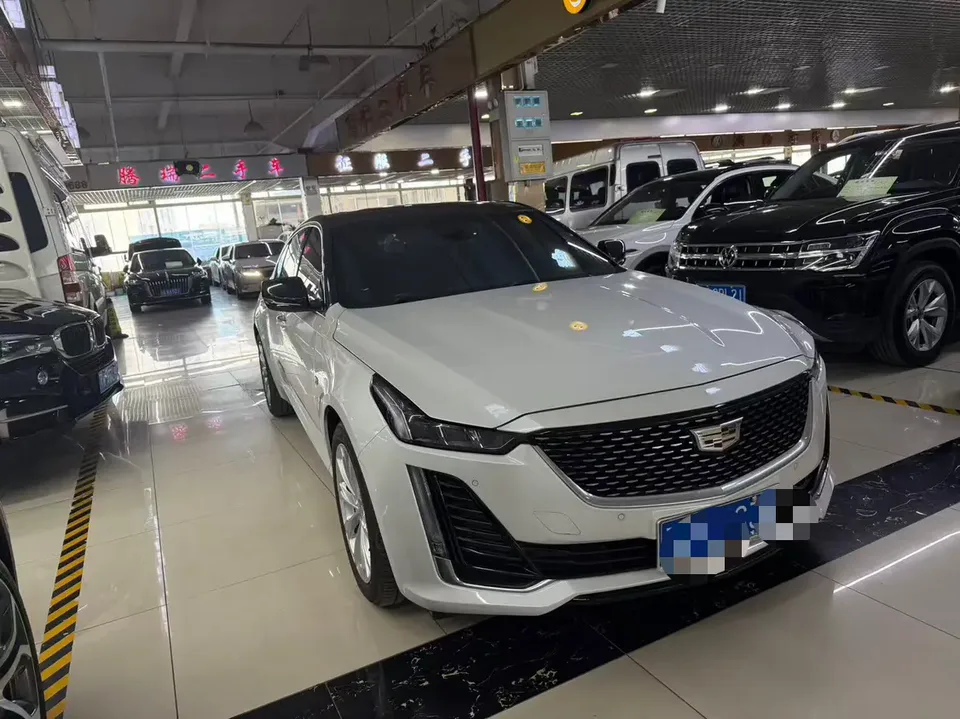 Cadillac CT5 2023