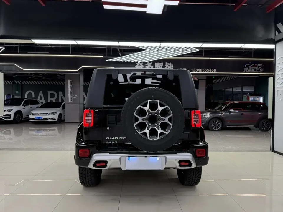 BAIC Beijing Off-road BJ40 2.0T Automatic Four-wheel Drive Tribute to 2020 Honor Edition 2024 — миниатюра 2