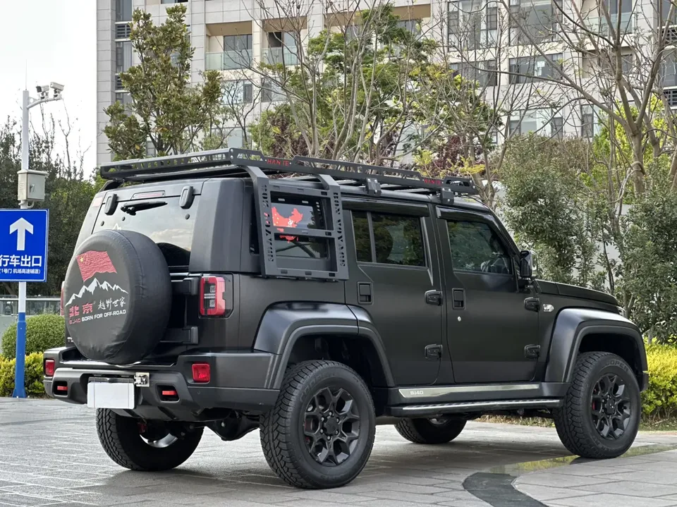 BAIC Beijing Off-road BJ40 2.0D Automatic 4WD Blade Hero Edition Knight Edition 2023 — миниатюра 2