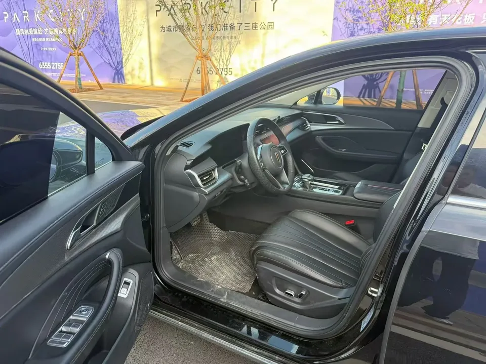 Hongqi H5 Hongqi H5 2023 1.5T DCT Zhilian Qiyue Edition 2023 — миниатюра 5