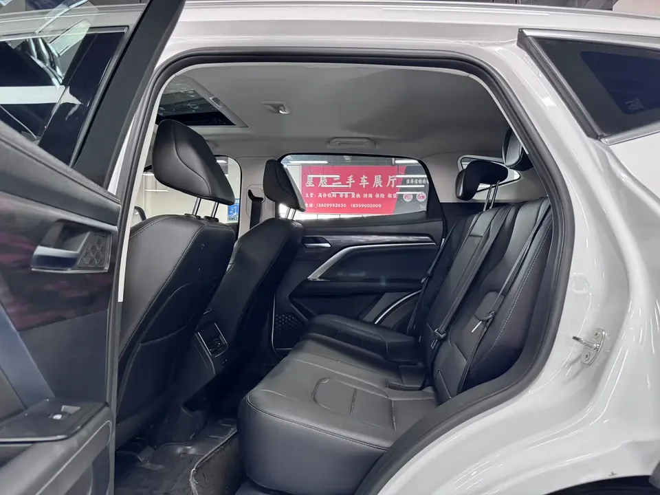 Haval H6 National Trend Edition 1.5T Automatic City Edition 2025 — миниатюра 3