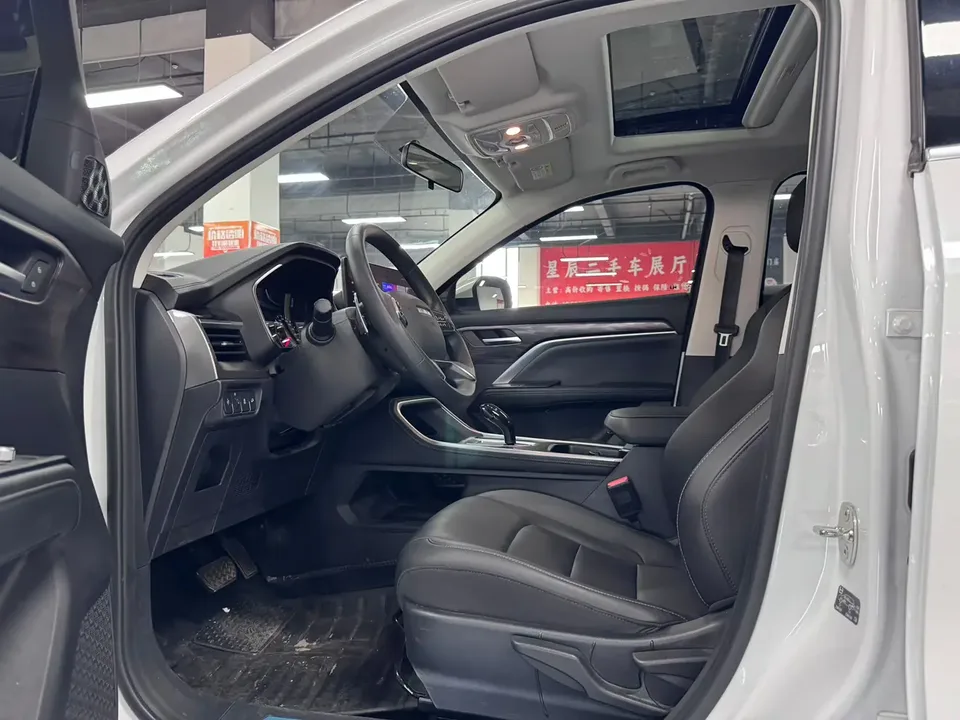 Haval H6 National Trend Edition 1.5T Automatic City Edition 2025 — миниатюра 5