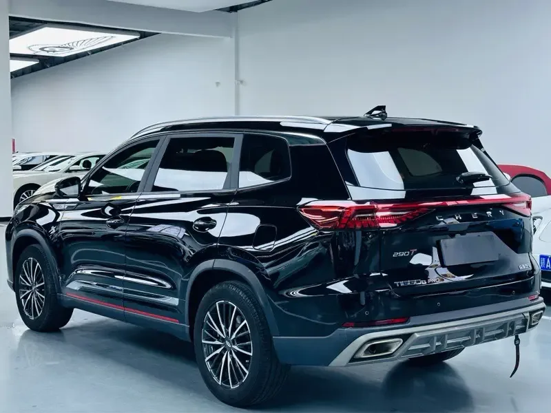 Chery Tiggo 8 Pro 290T two-wheel drive interstellar version 5 seats 2023 — миниатюра 4