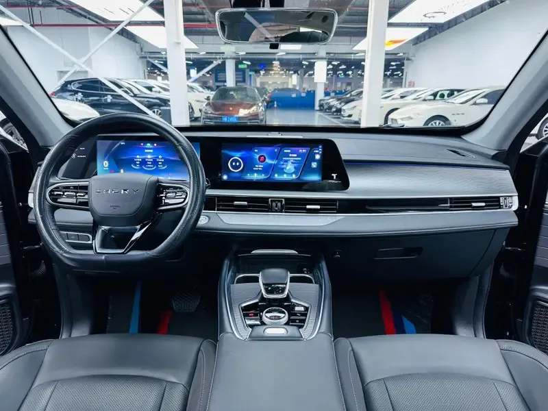 Chery Tiggo 8 Pro 290T two-wheel drive interstellar version 5 seats 2023 — миниатюра 5