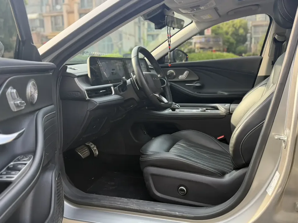 Chery Arrizo 8 High Energy Edition 2.0T DCT 2024 — миниатюра 3