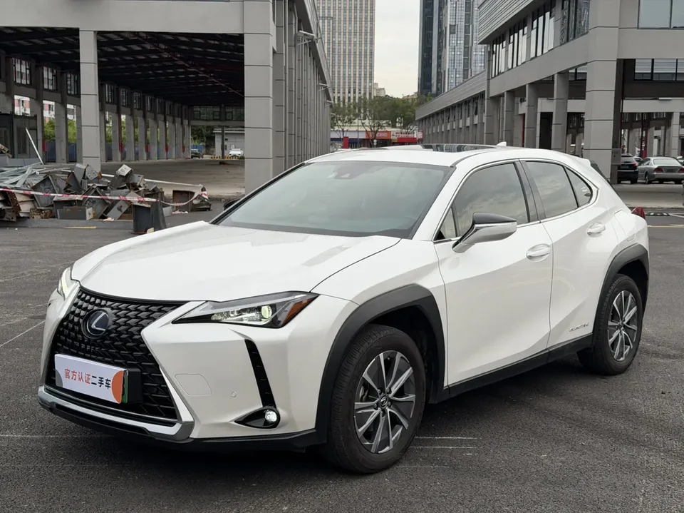 Lexus UX EV 2023