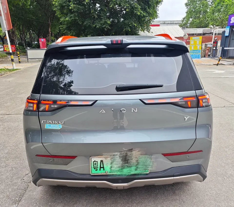 AION Y AION Y 2022 70 Technology Edition Lithium Iron Phosphate 2022 — миниатюра 3