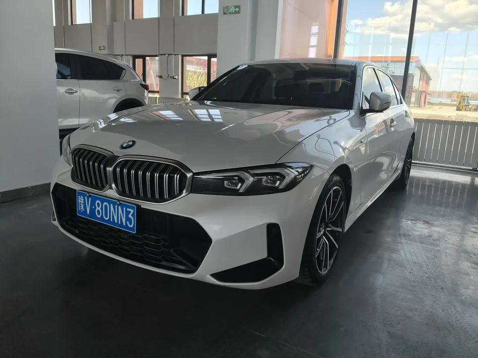 BMW 3 Series 2023