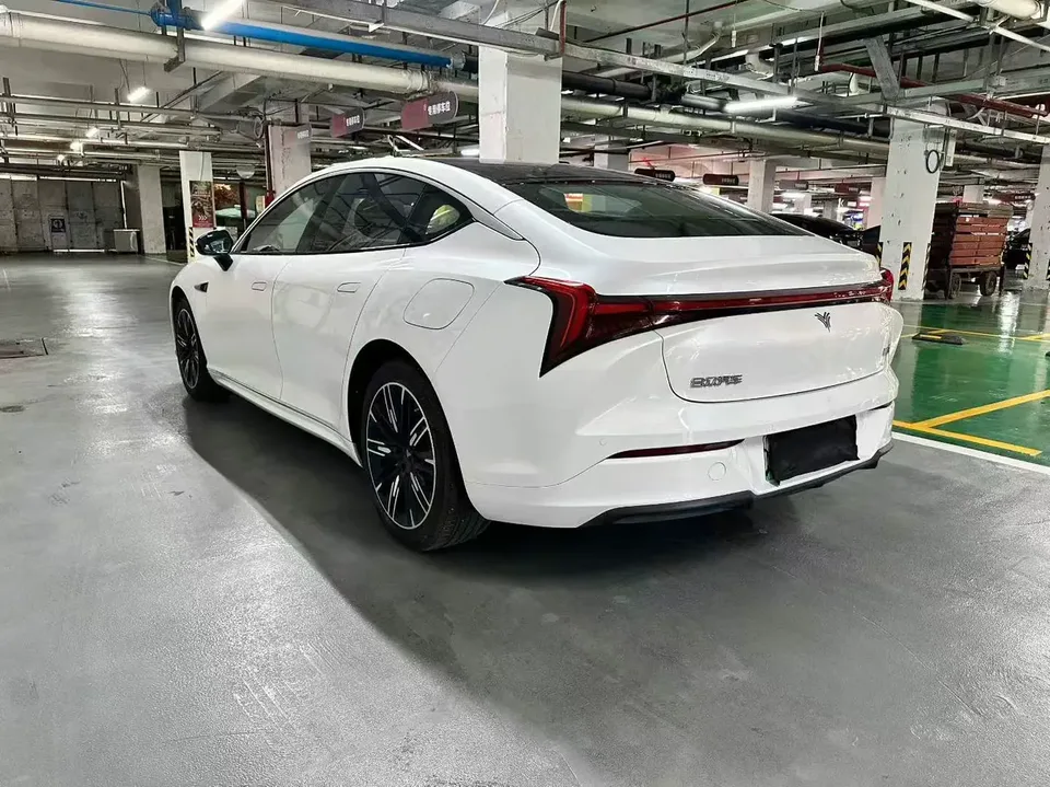 NETA Nezha S Nezha S 2024 Extended Range 1060 Edition 2023 — миниатюра 4