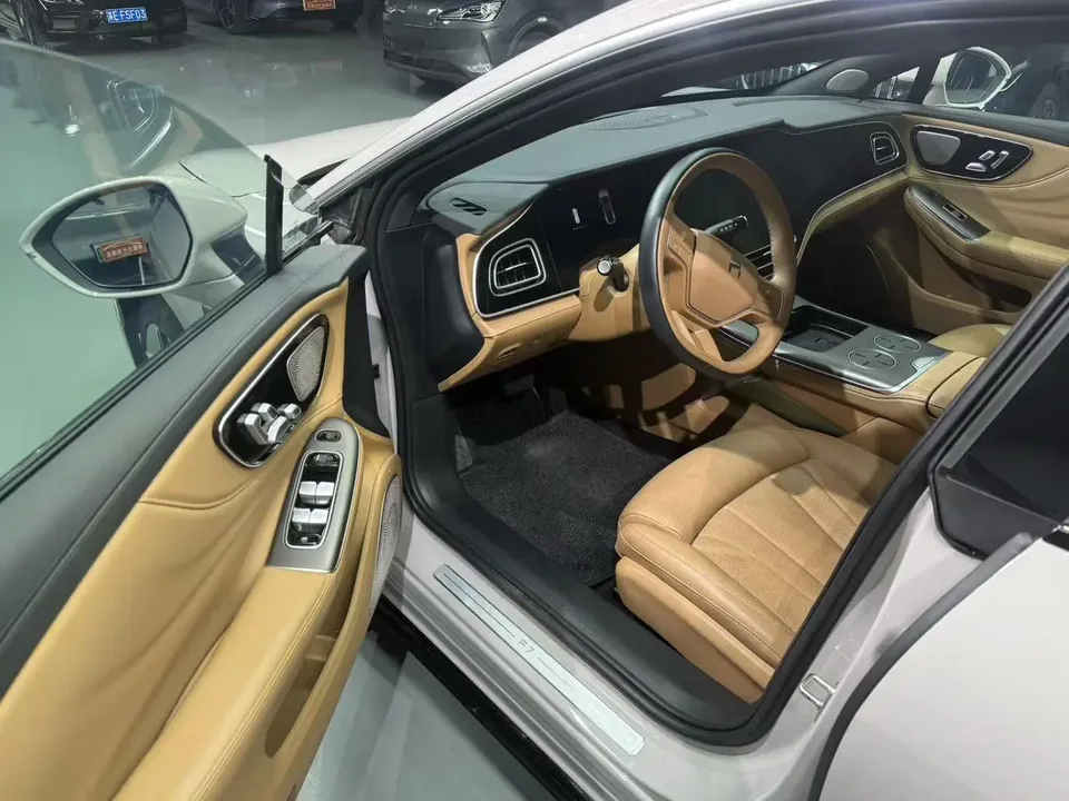 Rising Auto Feifan F7 facelift long-term Pro version 2024 — миниатюра 3