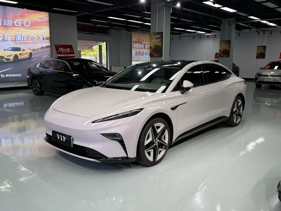 Rising Auto Feifan F7 2024