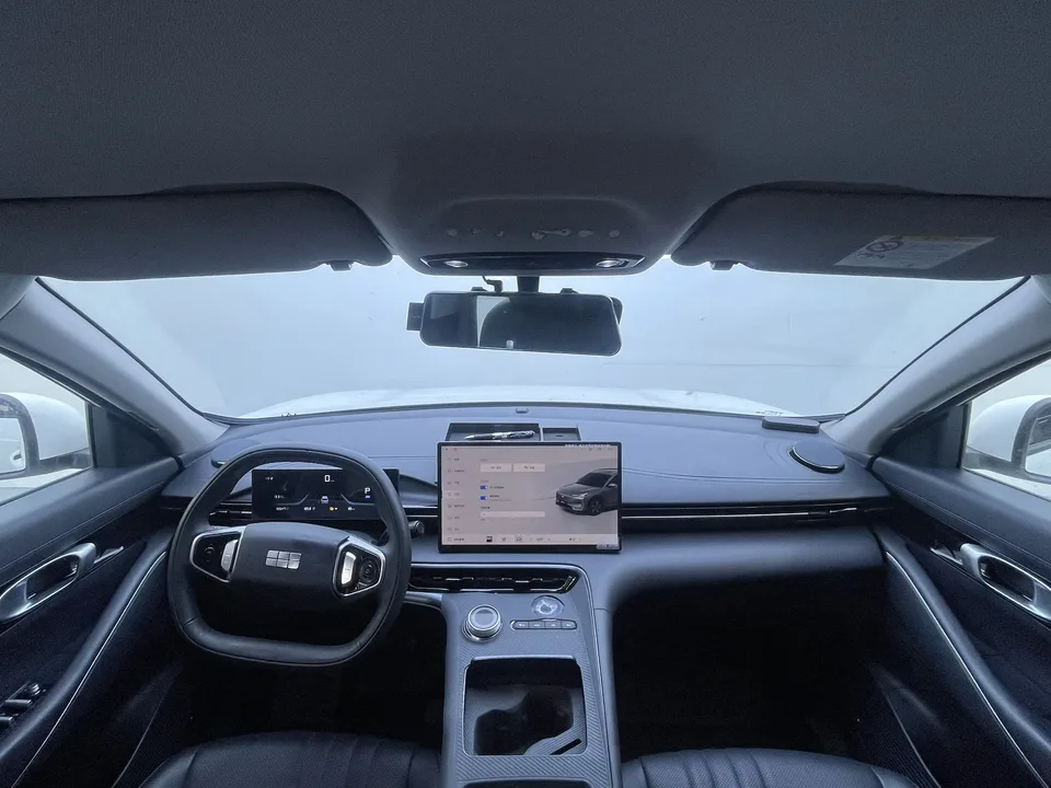 Geely Galaxy E5 Galaxy E5 2024 530km Business Edition 2025 — миниатюра 2