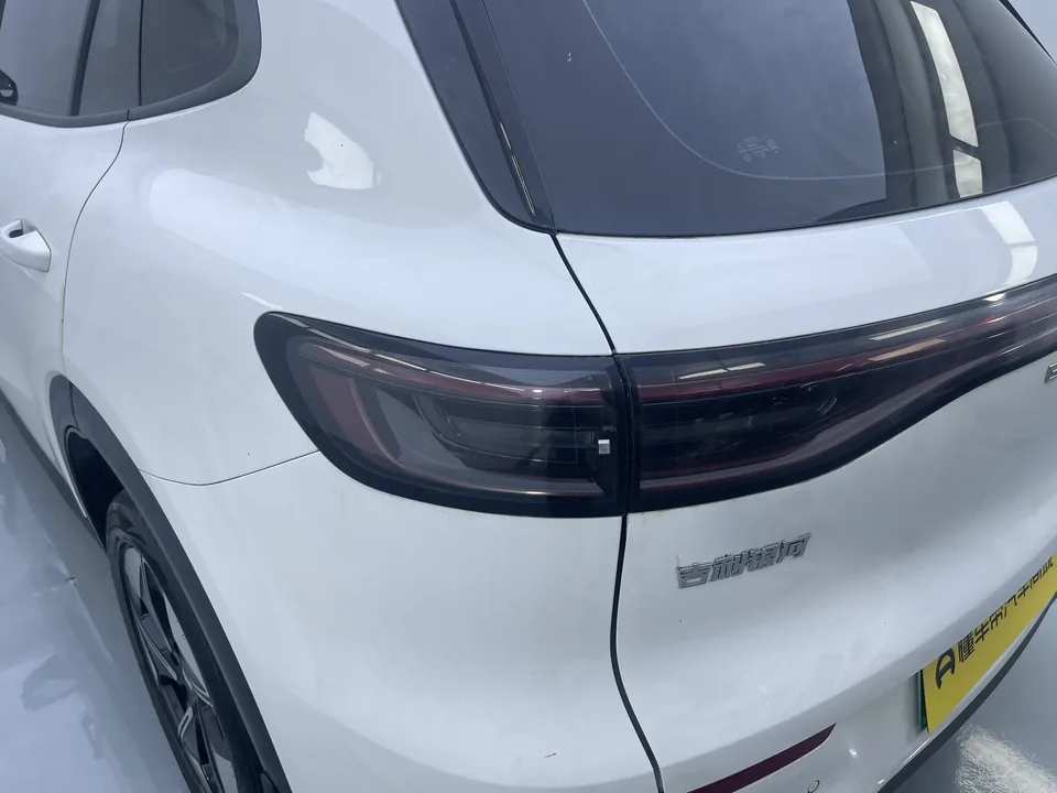 Geely Galaxy E5 Galaxy E5 2024 530km Business Edition 2025 — миниатюра 4