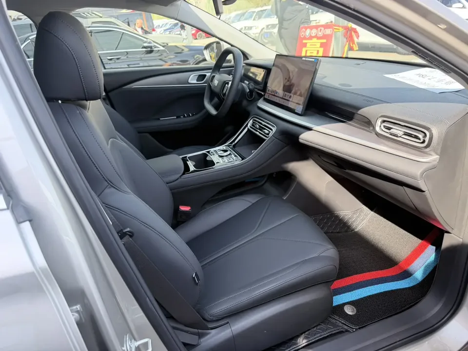 Geely Galaxy Star 6 Galaxy Star 6 2026 Model 60km/h Starter Edition 2026 — миниатюра 4