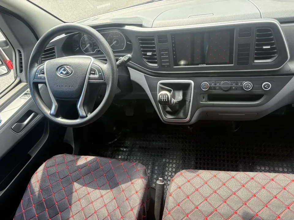 Datong Xintu V80 Xintu V80 2023 2.0T manual classic Aoyuntong long axis mid-top 6-9 seats 2023 — миниатюра 3