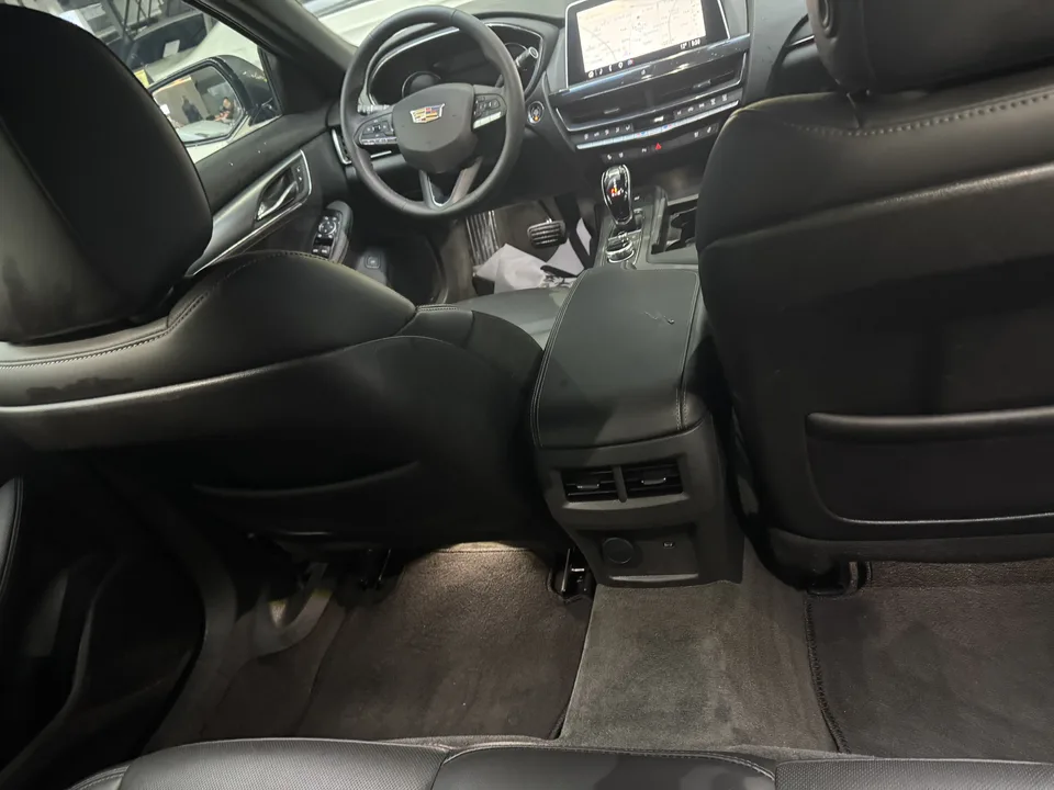 Cadillac CT5 28T Luxury Standard Edition 2023 — миниатюра 3