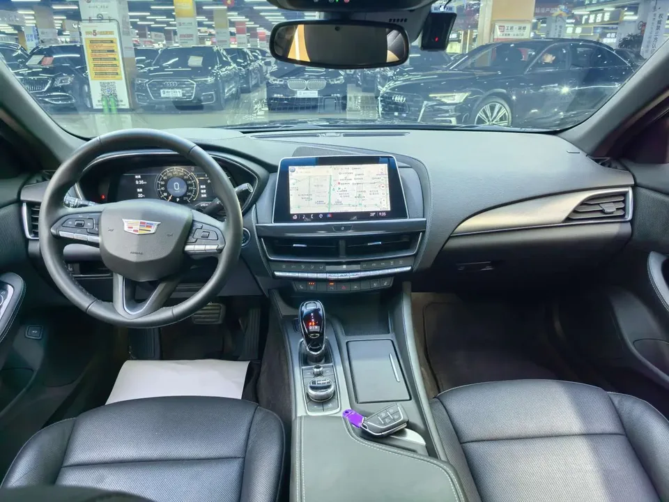 Cadillac CT5 28T Luxury Standard Edition 2023 — миниатюра 4