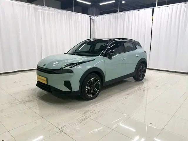 Lynk & Co 06 EM-P 2023