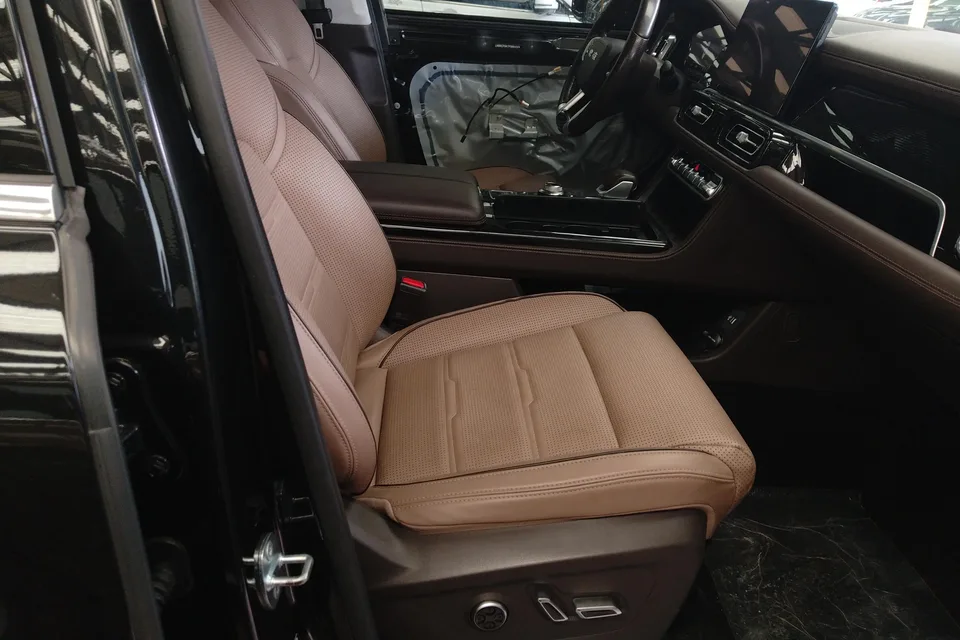 BAIC Beijing Off-road BJ60 2.0T Automatic Weekend Edition Five Seats 2023 — миниатюра 2