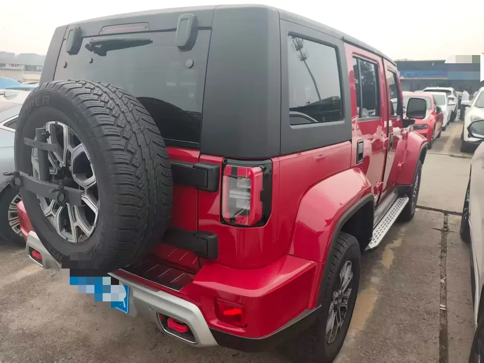 BAIC Beijing Off-road BJ40 2.0T Automatic 4WD Touring Tower Champion Edition 2022 — миниатюра 2