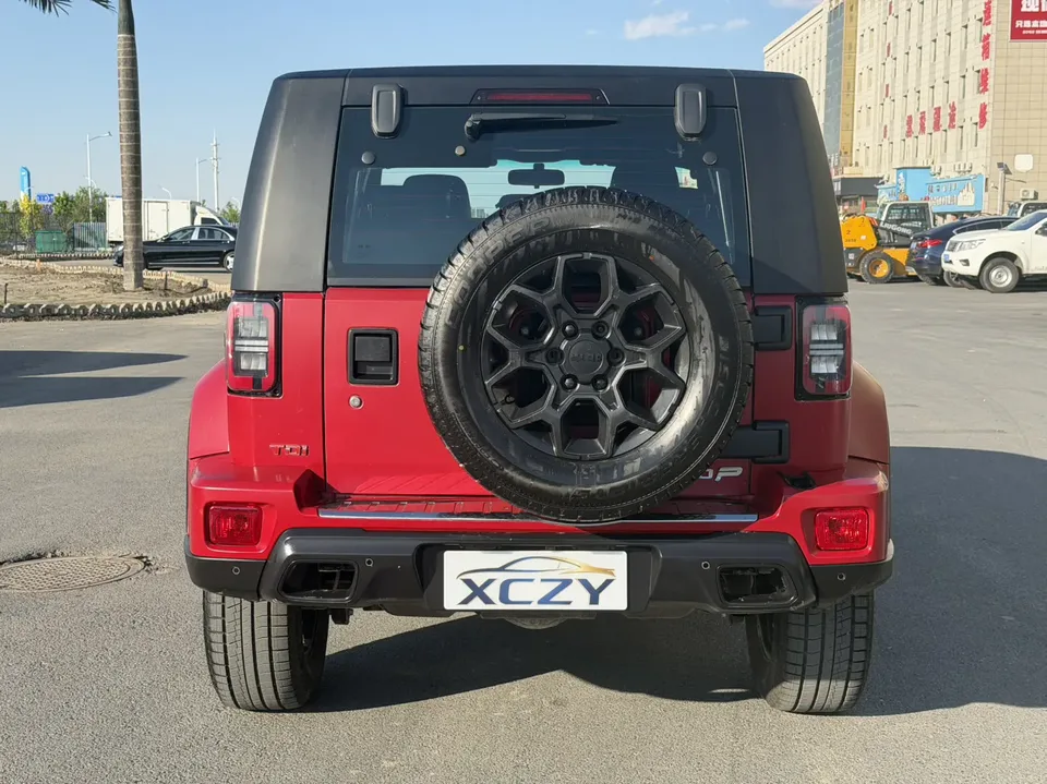 BAIC Beijing Off-road BJ40 Beijing Off-road BJ40 2023 2.0D Automatic 4WD Blade Hero Edition Knight Edition 2025 — миниатюра 5