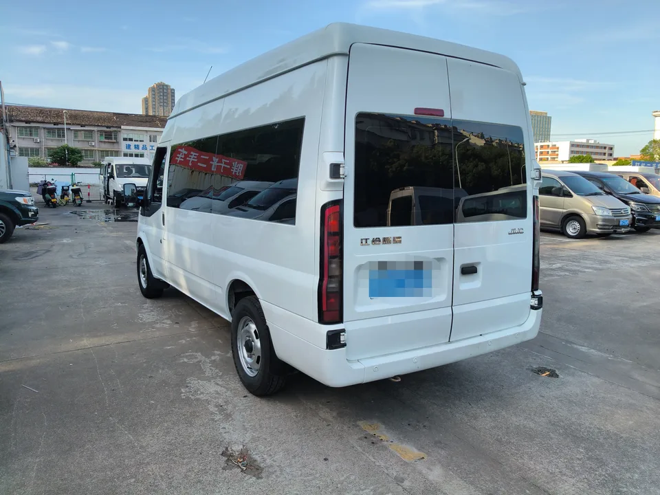 Jiangling Fushun 2.0T diesel multi-functional passenger car center axis high roof 6-7 seats JX4D20A6H 2023 — миниатюра 4