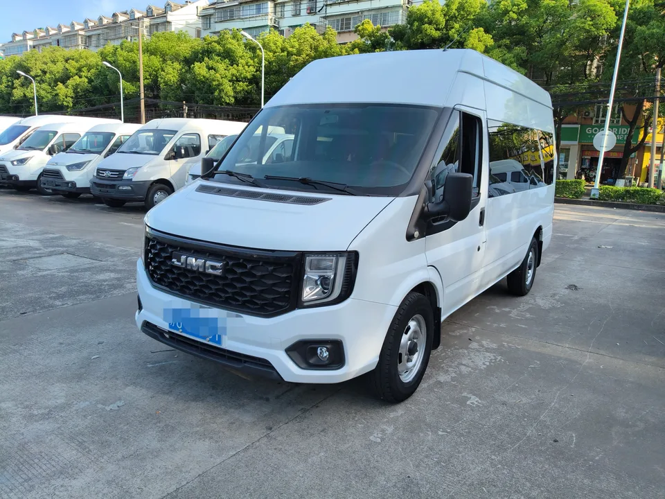 Jiangling Fushun 2.0T diesel multi-functional passenger car center axis high roof 6-7 seats JX4D20A6H 2023 — фото 1, купить с доставкой в Москву