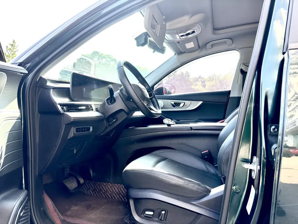 Chery Tiggo 8 Pro 290T 2WD Sky Edition 5 Seaters 2022 — миниатюра 5