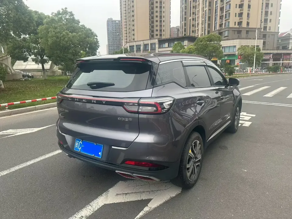 Chery Tiggo 7 Plus Tiggo 7 PLUS 2023 1.6TGDI DCT premium model 2023 — миниатюра 2