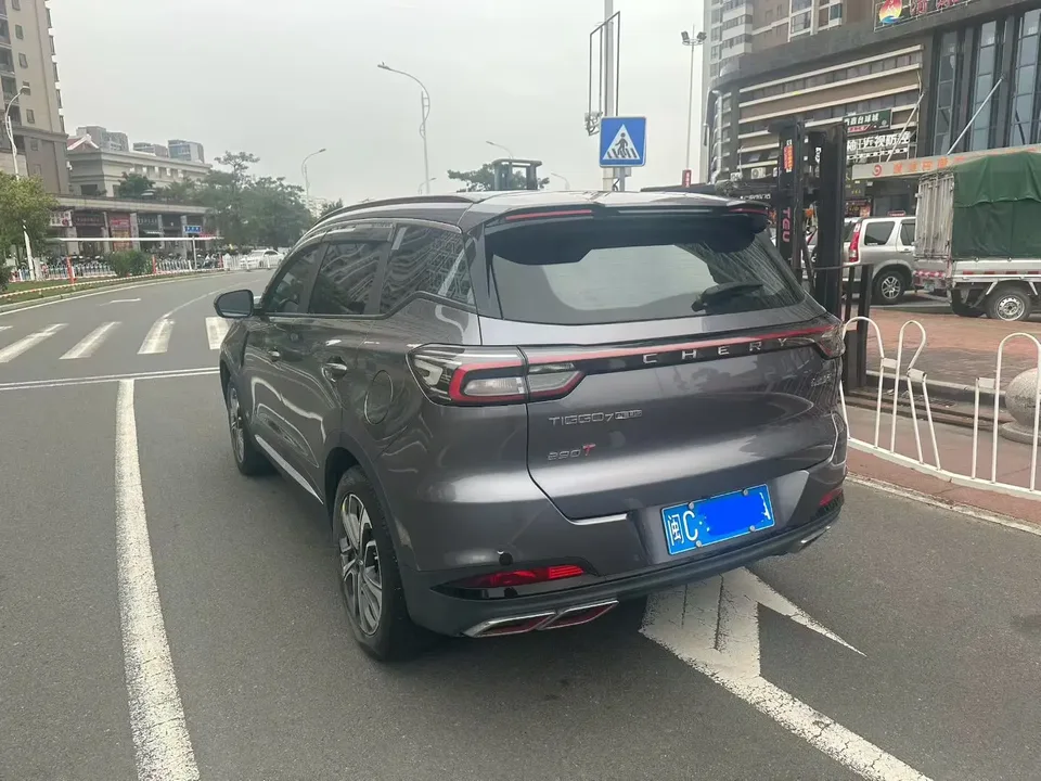 Chery Tiggo 7 Plus Tiggo 7 PLUS 2023 1.6TGDI DCT premium model 2023 — миниатюра 4