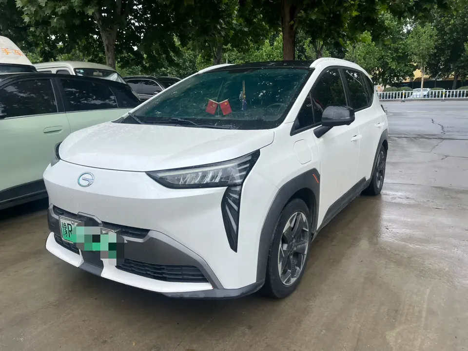 AION Y Y 2022 AION Y 2022 70 Smart Edition Lithium Iron Phosphate 2022 — photo 1, buy with delivery to Moscow