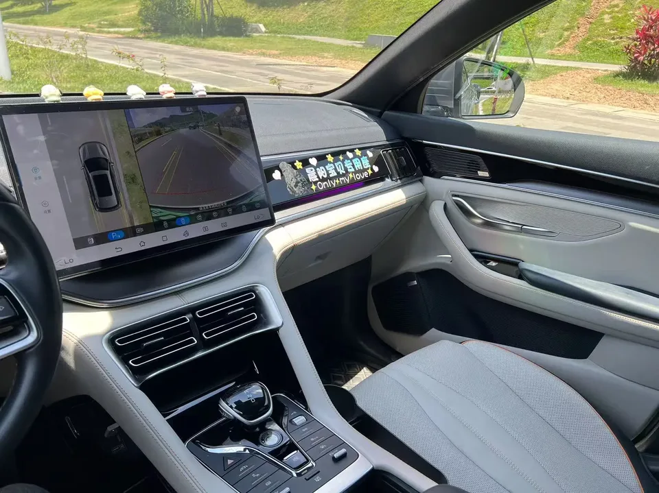 BYD Song PLUS DM Song PLUS DM 2021 DM-i 110KM 2WD Flagship PLUS 5G Edition 2022 — миниатюра 3