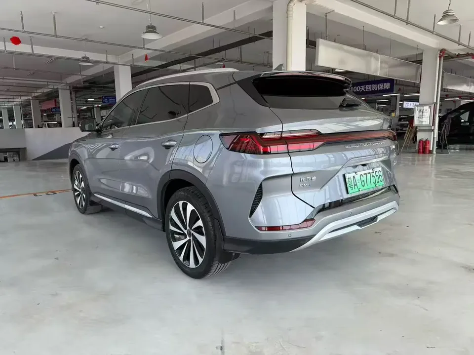BYD Song PLUS DM DM-i Champion Edition 110KM Flagship Model 2024 — миниатюра 4