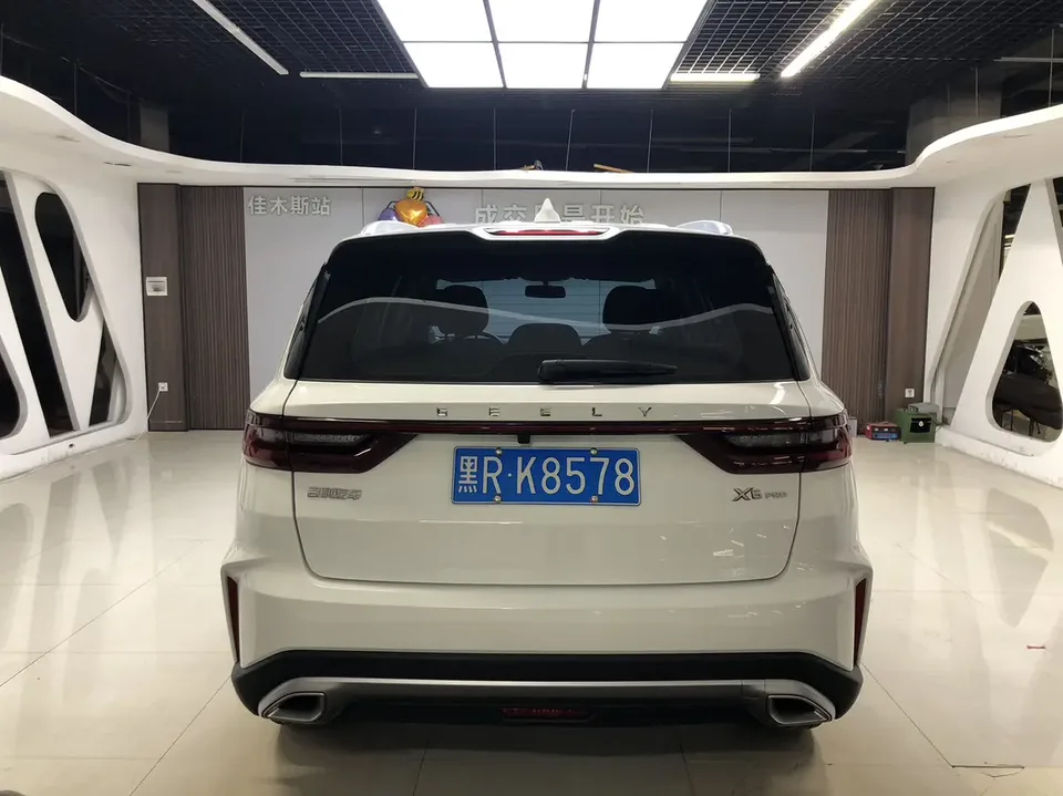 Geely Vision X6 Vision X6 2021 PRO 1.4T Automatic Premium 2022 — thumbnail 2
