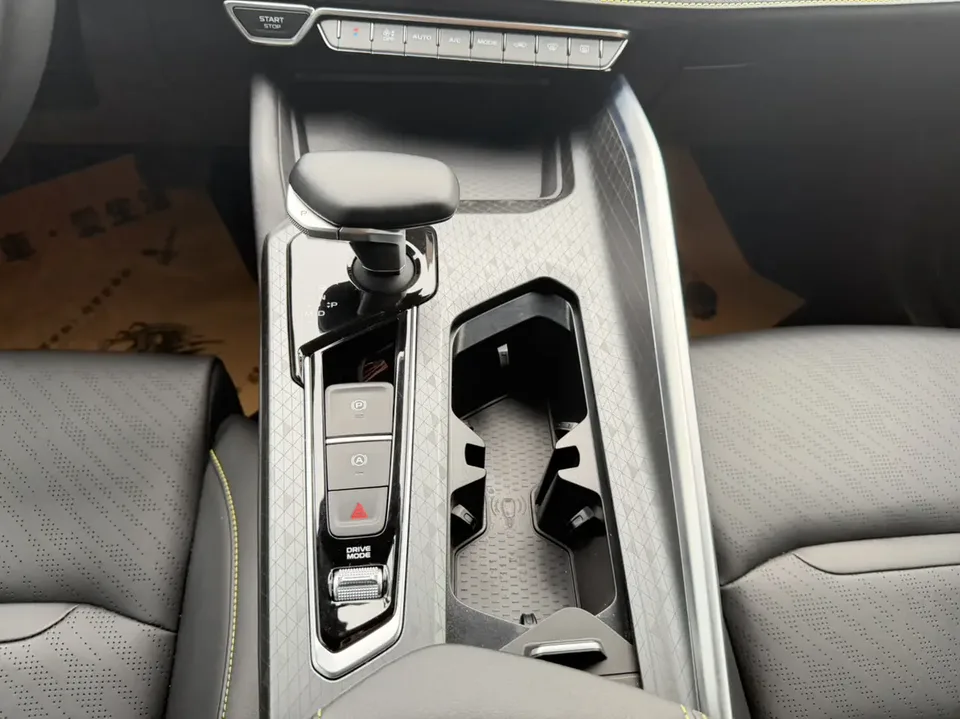 Geely Xing Rui 1.5T Fuyao Edition 2023 — миниатюра 4