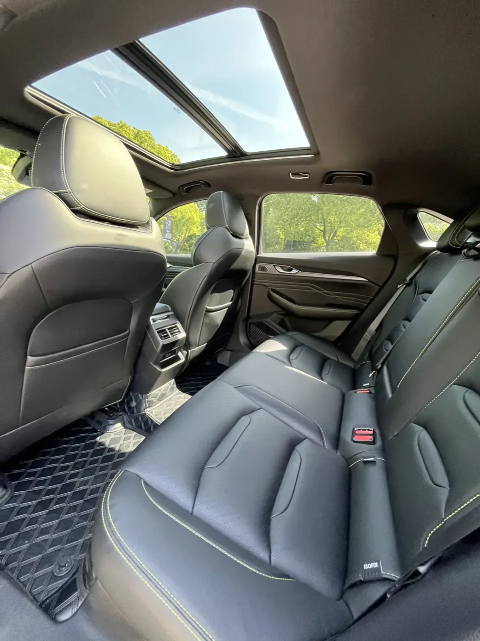 Geely Xing Rui 1.5T Fuyao Edition 2022 — миниатюра 3