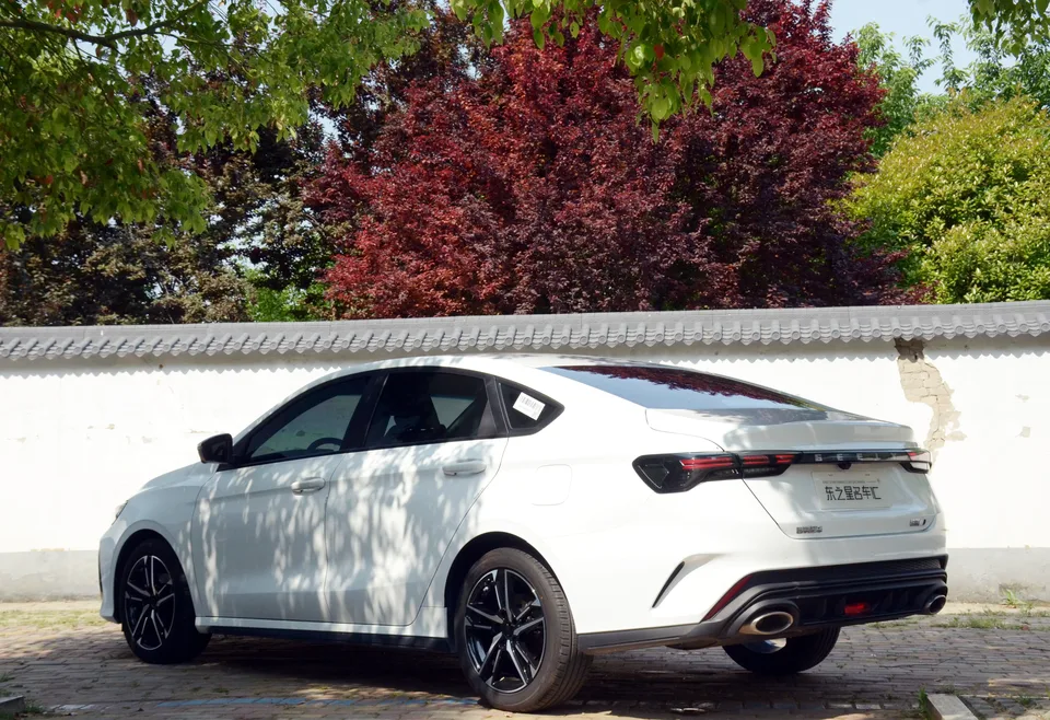 Geely Binrui Binrui 2024 Binrui COOL 1.5T DCT Longteng Edition 2024 — миниатюра 2
